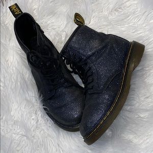 “Stomp the Yard” Dr. Martens Delaney Girls Boot